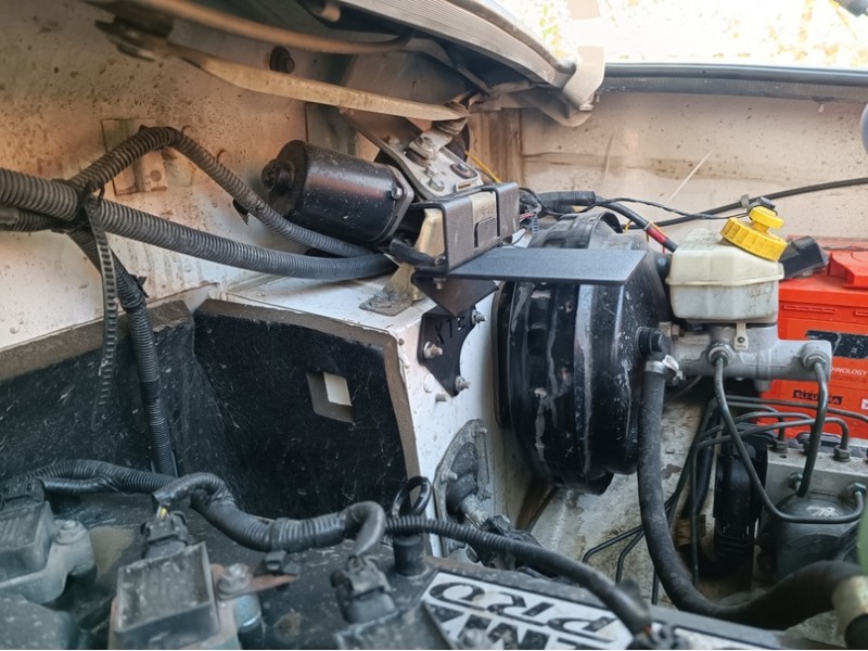 Купить Кронштейн расширительного бачка GM для УАЗ ПАТРИОТ / Кронштейн ...