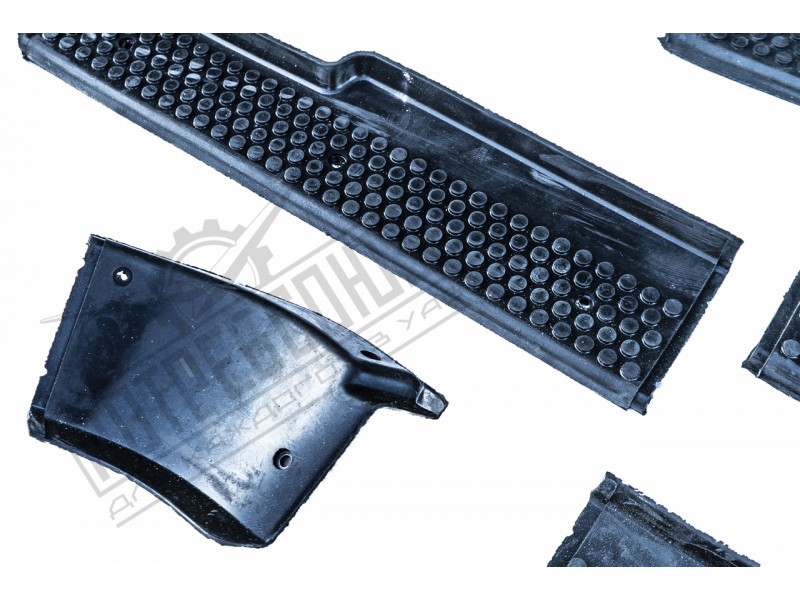 Накладка подножки УАЗ Патриот 2005-2014г (7 шт.) (MetalPart)